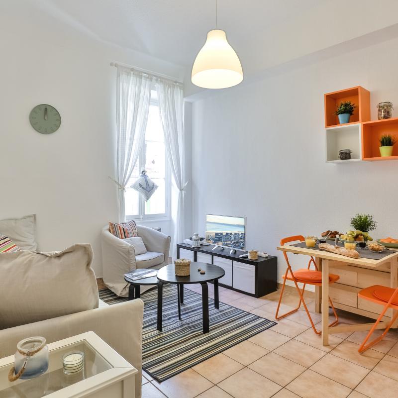Appartement Confortable A 1 Min De La Plage Appartement En Location A Nice My Casa