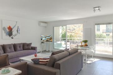 2 Pièces - Proche place Masséna - Terrasse - 121