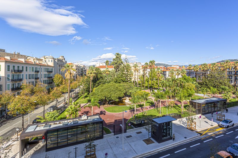 VICTOR HUGO · Magnifique Appartement - Vue dégagée sur jardin