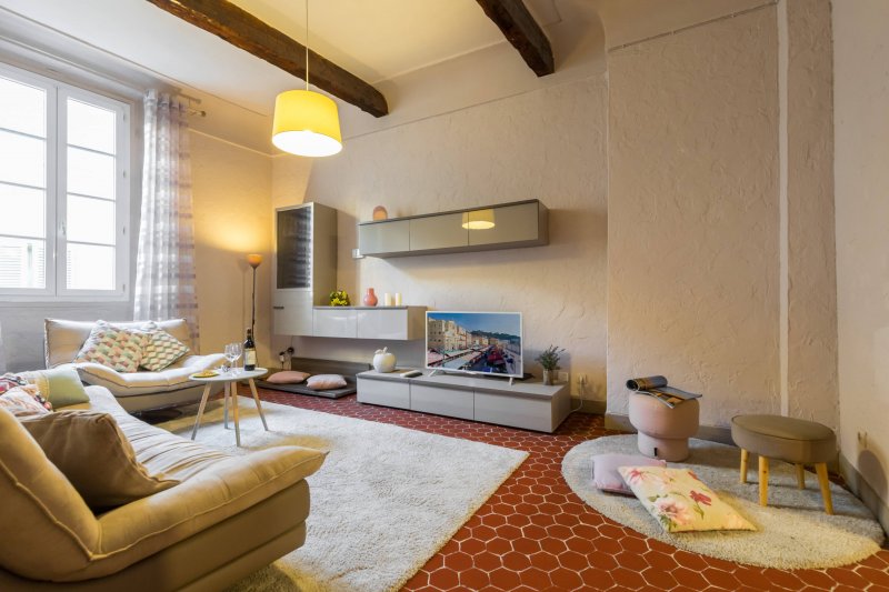 POISSONNERIE - OLD TOWN - Spacious Apartment - 2 Big Bedrooms