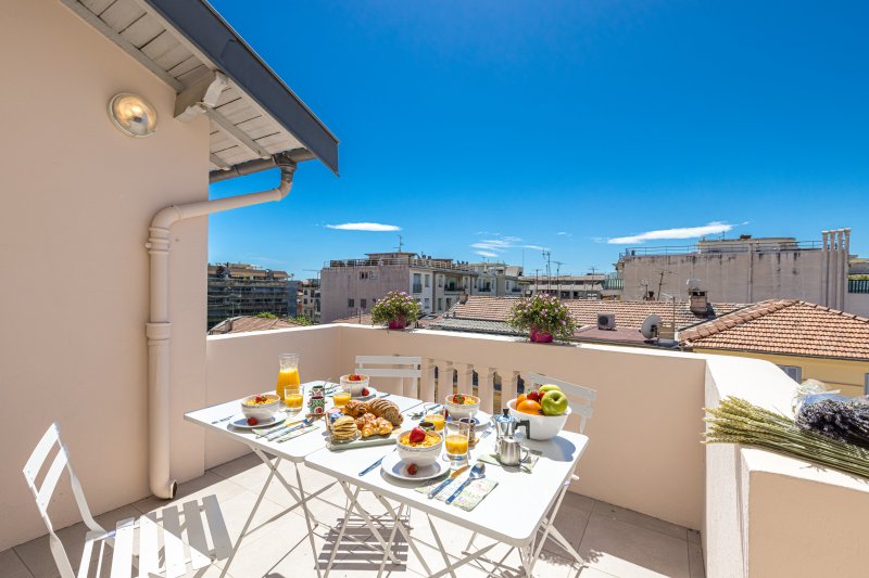 SPITALIERI - Sunny Terrace with view - New Apartment 