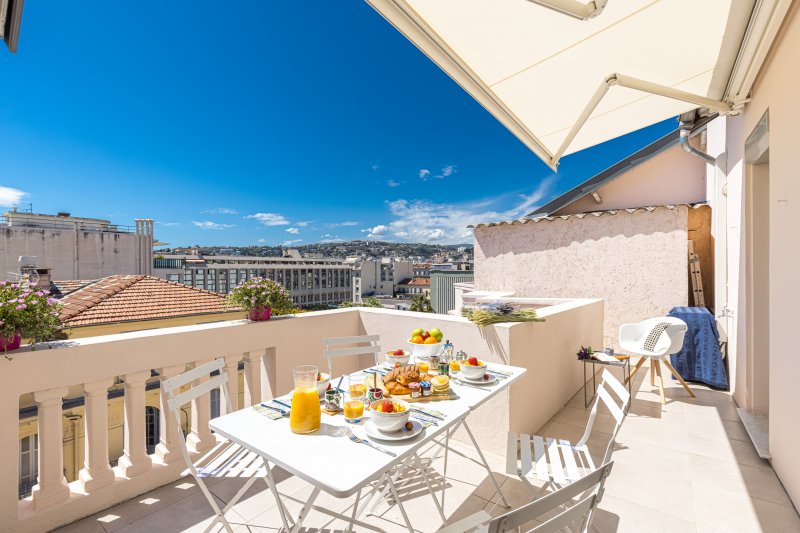 SPITALIERI - Sunny Terrace with view - New Apartment 