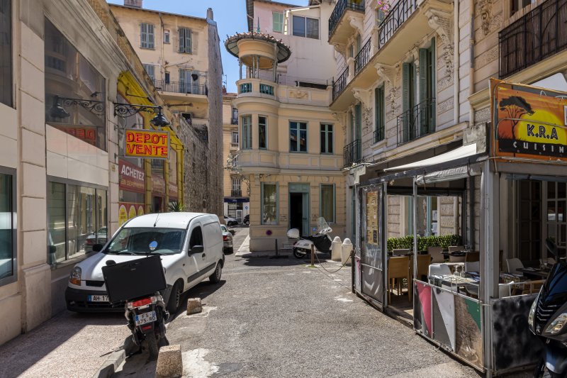 MALAUSSENA - Appartement calme - Quartier traditionnel