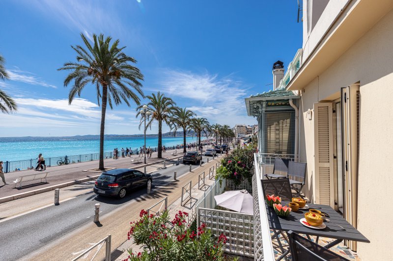 Ponchette - Rare Independent House - Promenade Des Anglais!