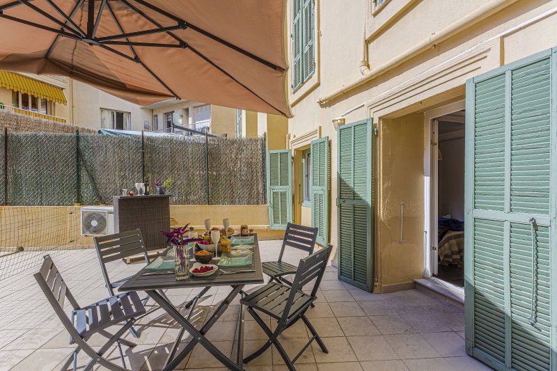 JOFFRE 9 - 1 BEDROOM APARTMENT - NEAR PLACE MASSENA - TERRACE